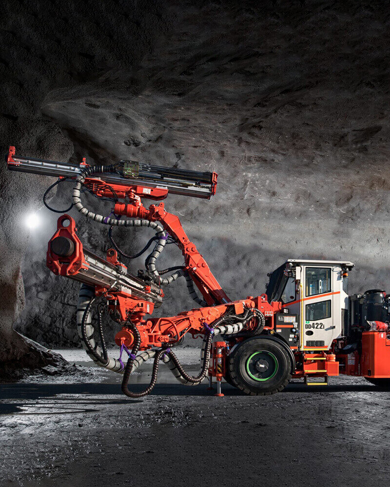 Mining & Earthmoving